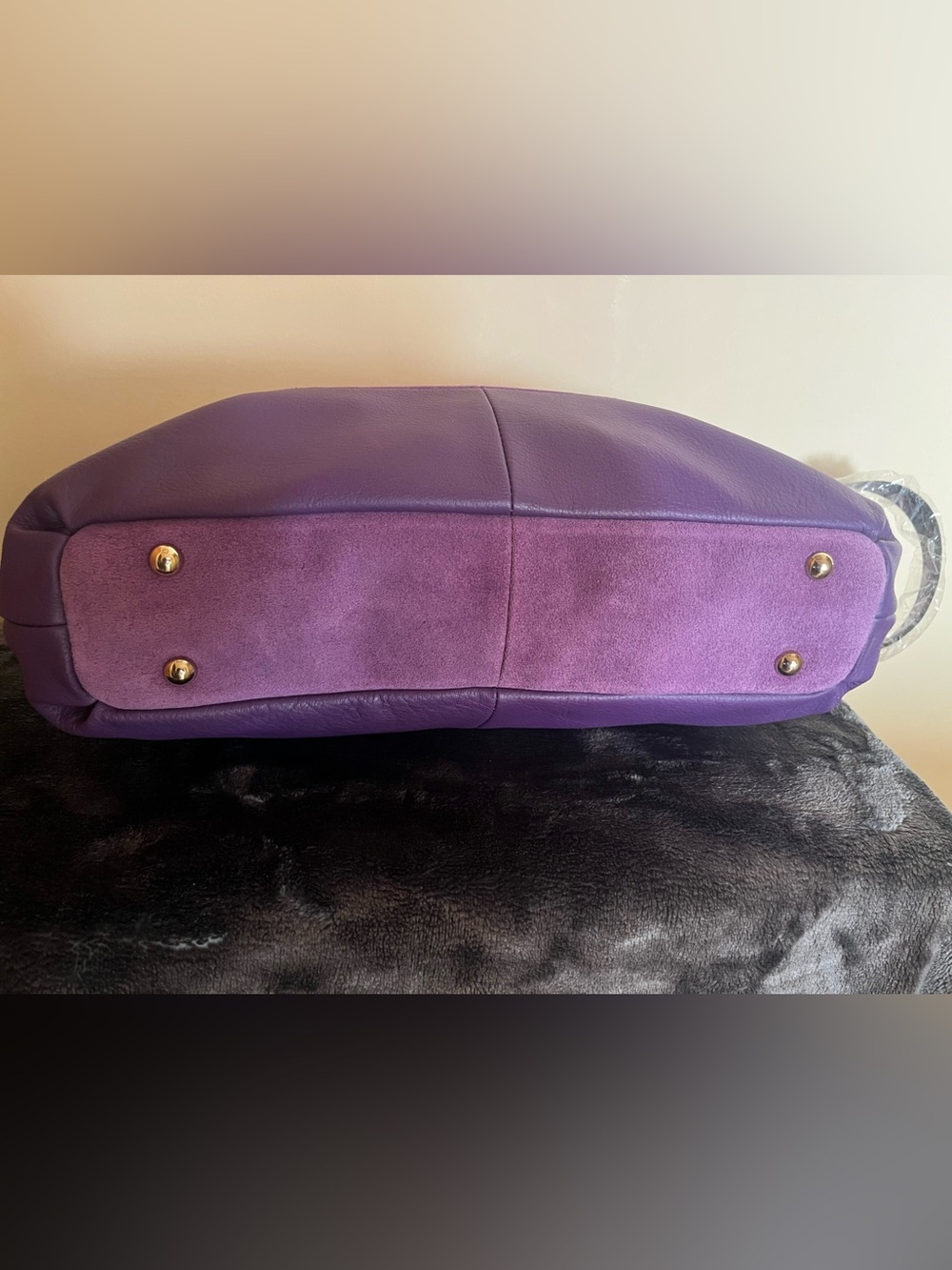 Elegant Purple Suede & Leather Shoulder Bag - Picture 3 of 4